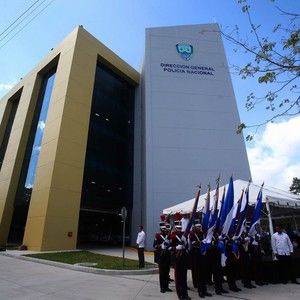 Meet your Posher, Roberto